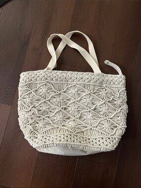 Handwoven Cream Crochet insulated Bag with Shoulder Straps